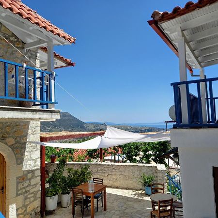 Amphora Guesthouse Химара Экстерьер фото