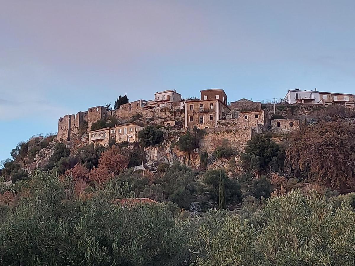 Amphora Guesthouse Химара Экстерьер фото