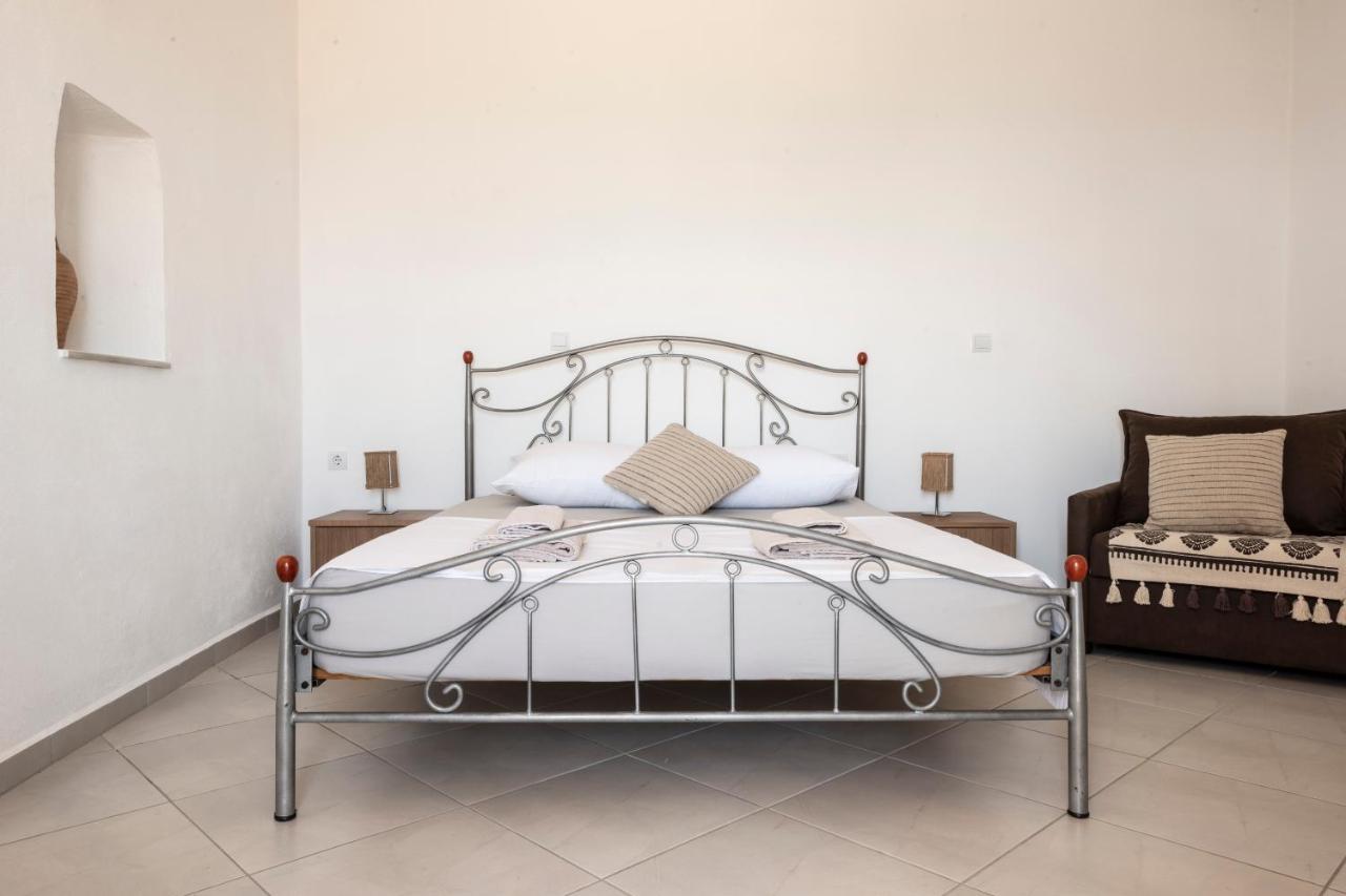 Amphora Guesthouse Химара Экстерьер фото