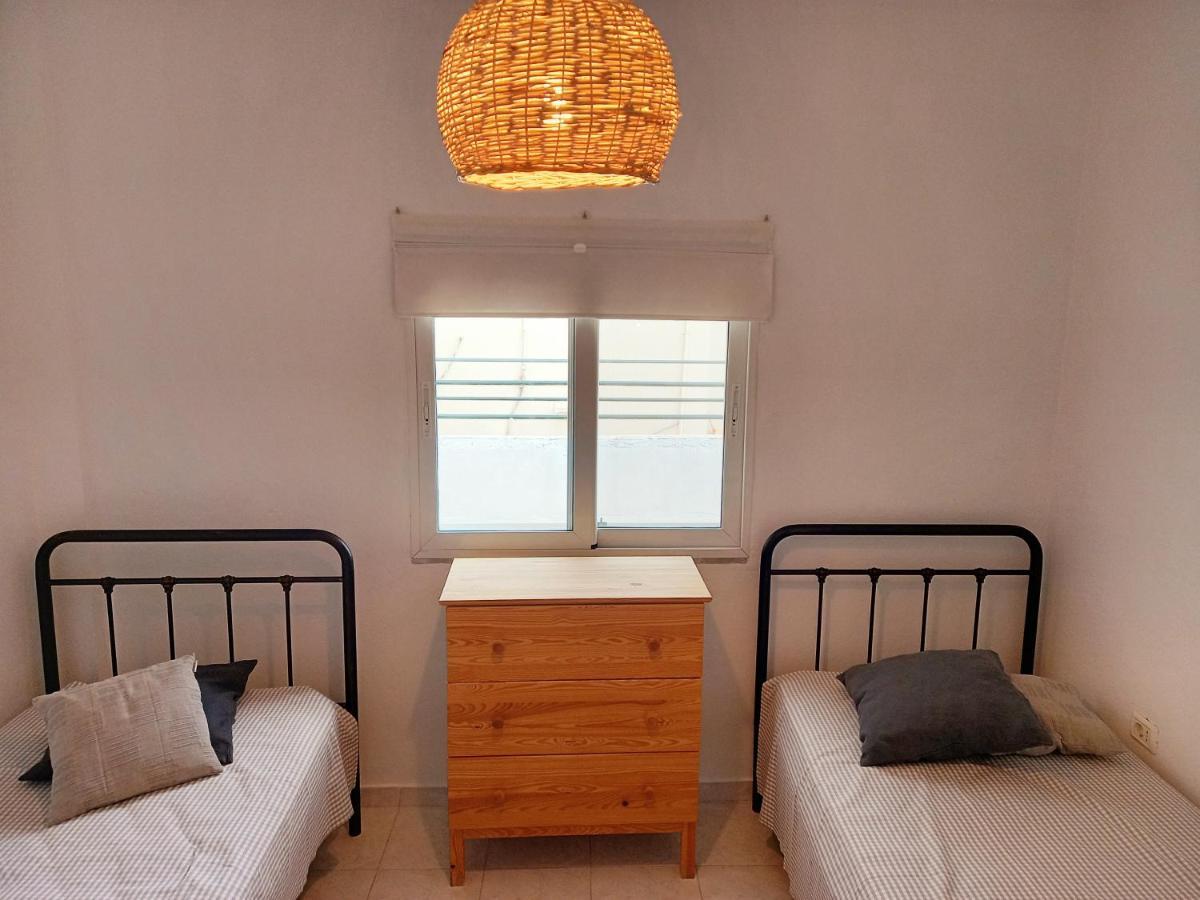 Amphora Guesthouse Химара Экстерьер фото