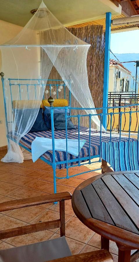 Amphora Guesthouse Химара Экстерьер фото