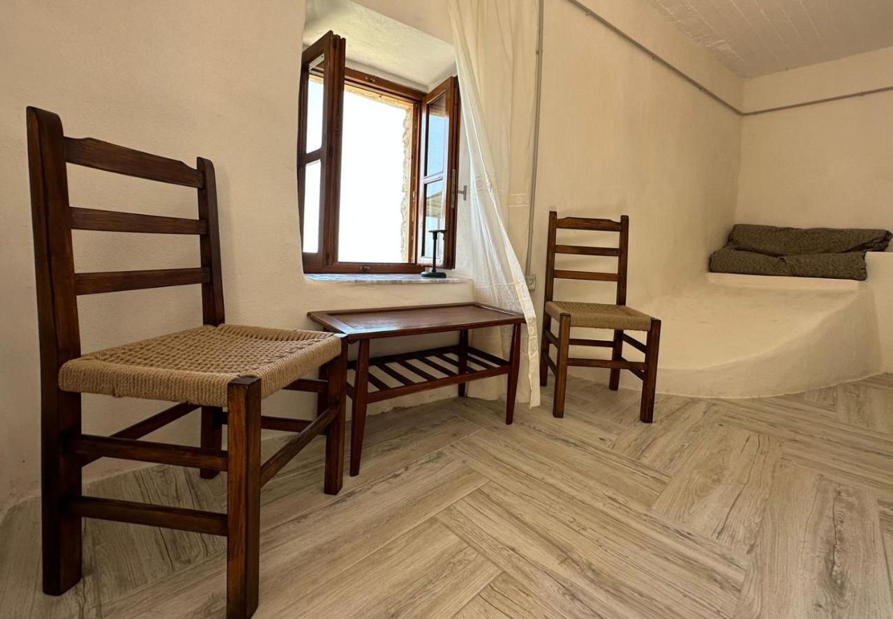 Amphora Guesthouse Химара Экстерьер фото